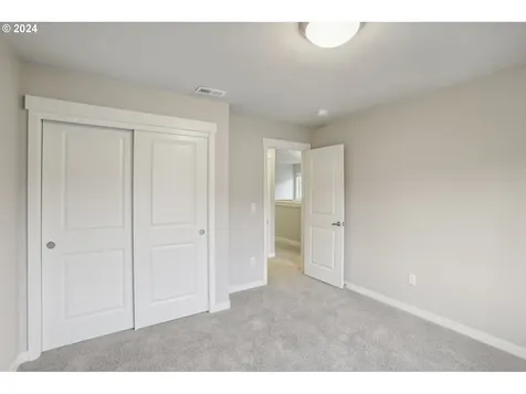 5219 SE Thornapple Street Hillsboro OR 97123