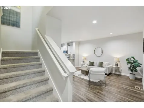 5219 SE Thornapple Street Hillsboro OR 97123