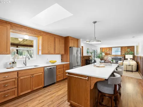 14991 S Macksburg Road Molalla OR 97038