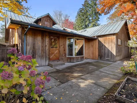 14991 S Macksburg Road Molalla OR 97038