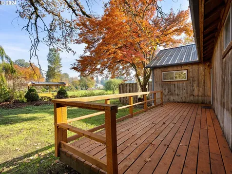 14991 S Macksburg Road Molalla OR 97038