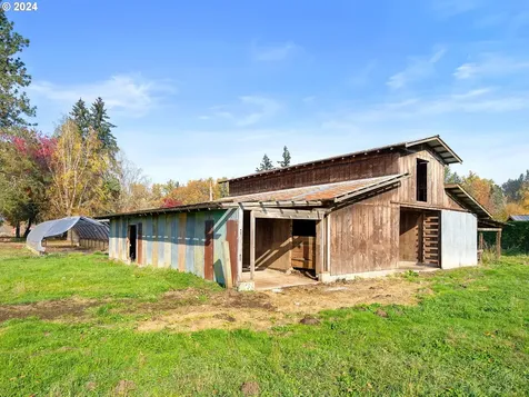 14991 S Macksburg Road Molalla OR 97038