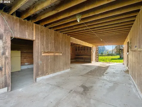 14991 S Macksburg Road Molalla OR 97038