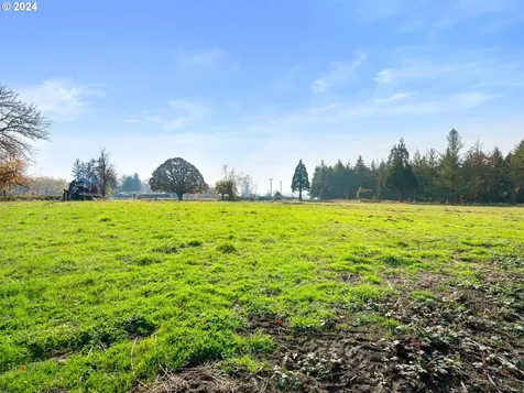 14991 S Macksburg Road Molalla OR 97038