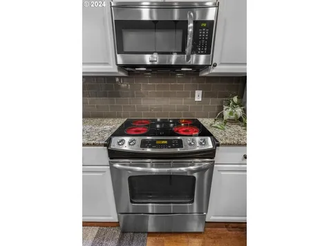 11350 SE Cedar Way Happy Valley OR 97086