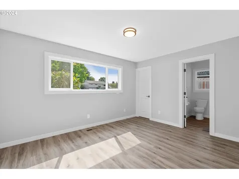 3915 Nw Echo Court Portland OR 97229