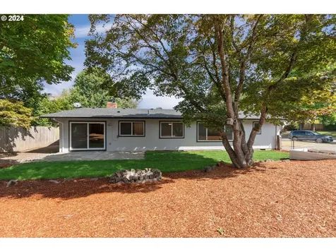 3915 Nw Echo Court Portland OR 97229