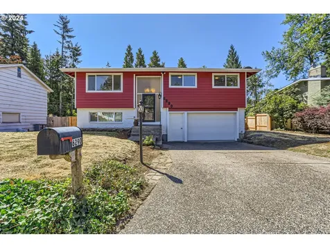 6290 SW Pamela Street Portland OR 97219