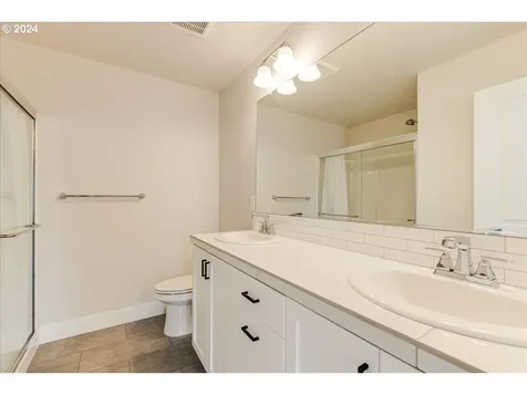 1315 Ne 70th Street Vancouver WA 98665