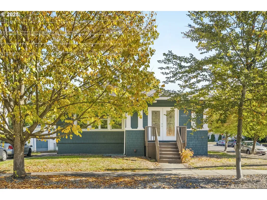 6304 N Burrage Avenue Portland OR 97217