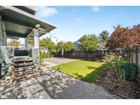 6304 N Burrage Avenue Portland OR 97217