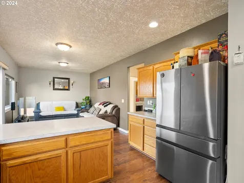 4997 Midland Court NE Salem OR 97305