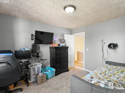 4997 Midland Court NE Salem OR 97305
