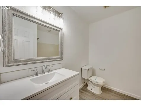 7309/7311 NE 14th Court Vancouver WA 98665