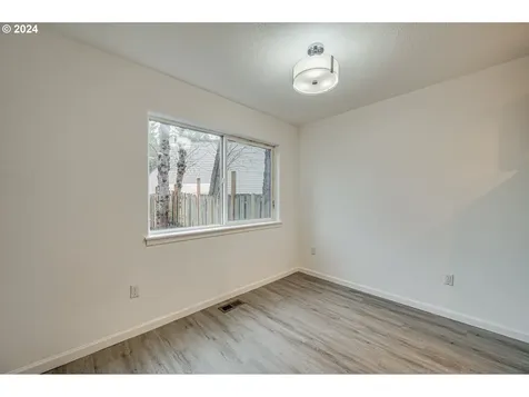 7309/7311 NE 14th Court Vancouver WA 98665