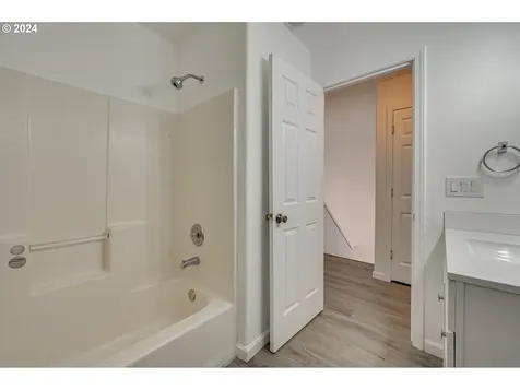 7309/7311 NE 14th Court Vancouver WA 98665