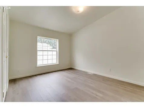 2633 Lansdown Road Eugene OR 97404
