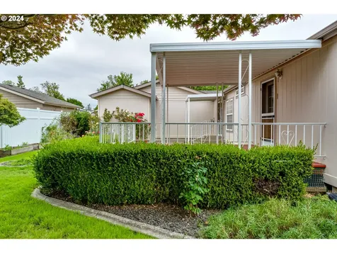 2633 Lansdown Road Eugene OR 97404