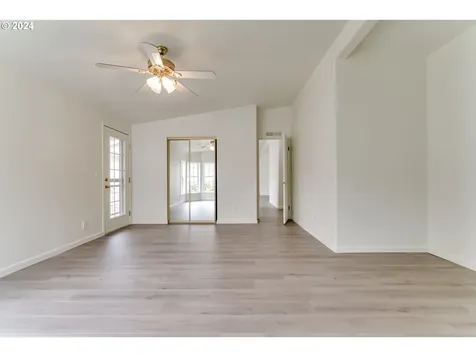 2633 Lansdown Road Eugene OR 97404