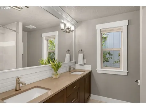 12356 NW Fernleaf Lane Portland OR 97229