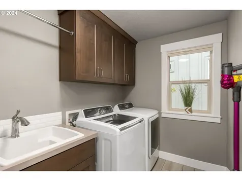 12356 NW Fernleaf Lane Portland OR 97229
