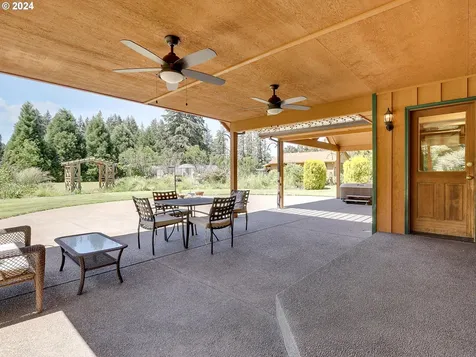 22225 S Saling Road Estacada OR 97023