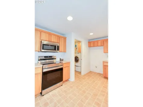 1611 SW Mitchell Drive Mcminnville OR 97128