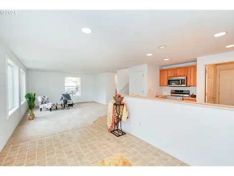 1611 SW Mitchell Drive Mcminnville OR 97128