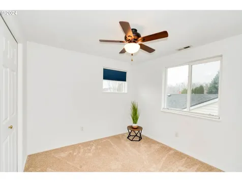 1611 SW Mitchell Drive Mcminnville OR 97128