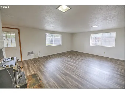 2908 NE 141st Avenue Vancouver WA 98682