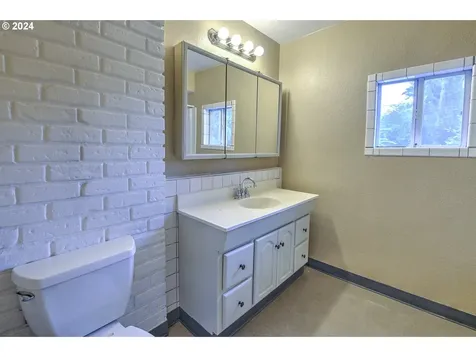 2908 NE 141st Avenue Vancouver WA 98682