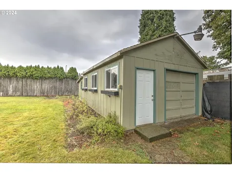 2908 NE 141st Avenue Vancouver WA 98682