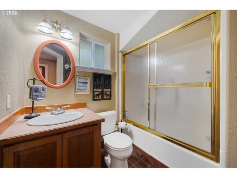 24485 Ne Lake Boulevard Rockaway Beach OR 97136
