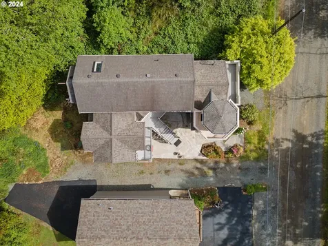 24485 Ne Lake Boulevard Rockaway Beach OR 97136