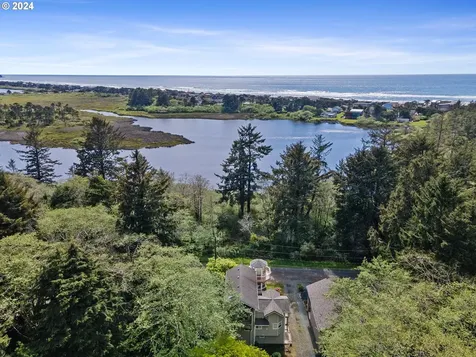 24485 Ne Lake Boulevard Rockaway Beach OR 97136
