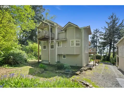 24485 Ne Lake Boulevard Rockaway Beach OR 97136