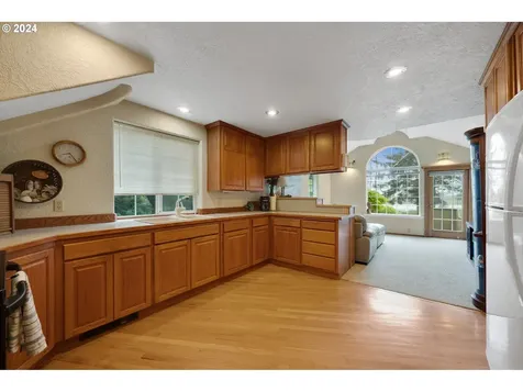 24485 Ne Lake Boulevard Rockaway Beach OR 97136