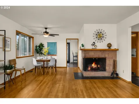 1425 NW 122nd Avenue Portland OR 97229