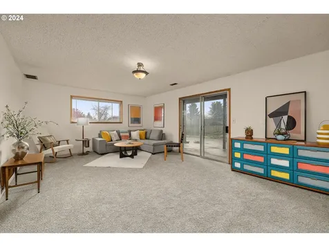 1425 NW 122nd Avenue Portland OR 97229