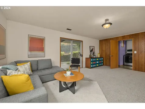 1425 NW 122nd Avenue Portland OR 97229