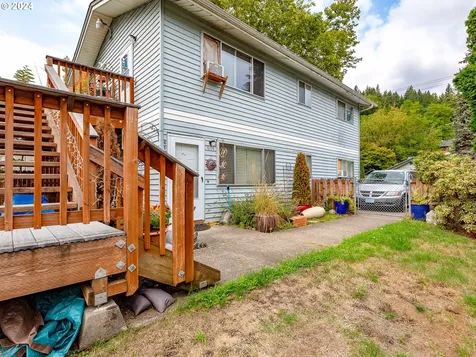 614 Nw 10th Avenue Camas WA 98607