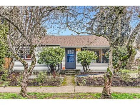 4656 SE 46th Avenue Portland OR 97206