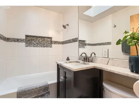 4656 SE 46th Avenue Portland OR 97206