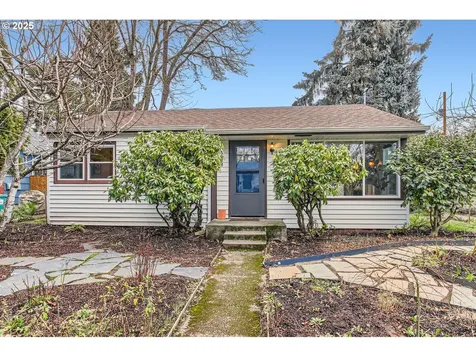 4656 SE 46th Avenue Portland OR 97206