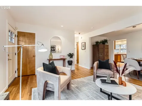 4656 SE 46th Avenue Portland OR 97206