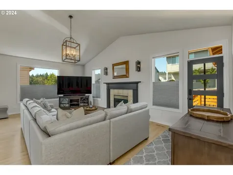 7509 SE 157th Avenue Portland OR 97236