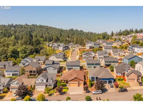 7509 SE 157th Avenue Portland OR 97236
