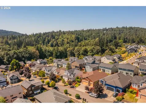 7509 SE 157th Avenue Portland OR 97236