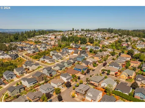 7509 SE 157th Avenue Portland OR 97236