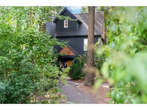 3818 Sw Spring Garden Street Portland OR 97219
